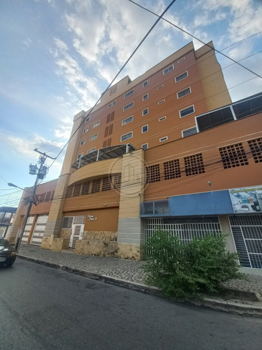 Apartamento Urb. El Bosque, Zona Norte De Maracay 012jsc