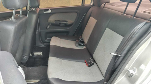 Volkswagen Voyage 1.6 Comfortline Plus 2 I-motion Ll 2013