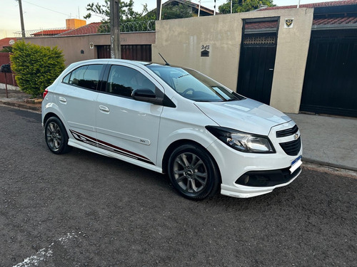 Chevrolet Onix 1.4 Effect 5p