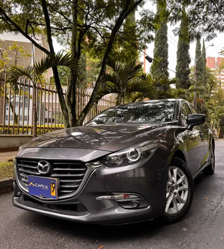 Mazda 3 2.0 Touring At