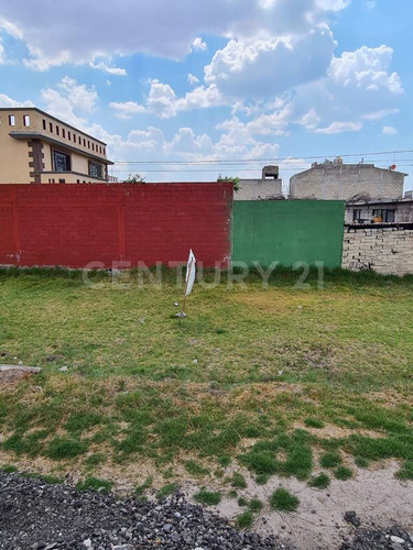 Terreno En Venta En Colonia San Sebastián En Metepec