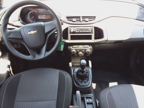 Imagem 3 de 9 de Chevrolet Onix 1.0 Mpfi Joy 8v Flex 4p Manual