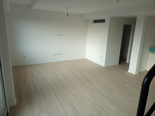 Imagen 16 de 30 de Unico 3 Ambientes Venta En Florida Con Cochera Y Terraza Propia