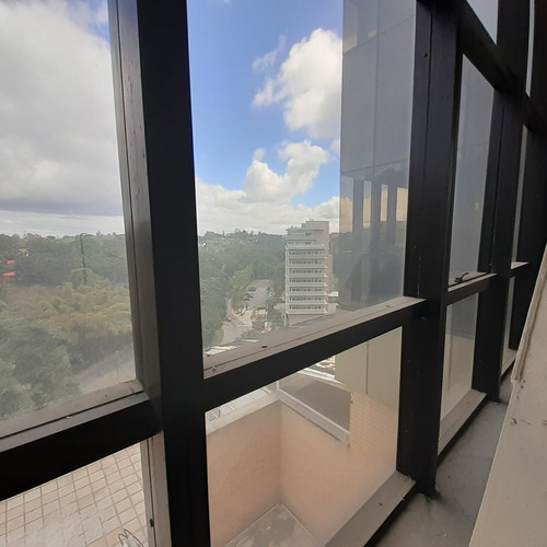 Imagen 9 de 10 de Oficina En Venta En La Lagunita Riv # 5520