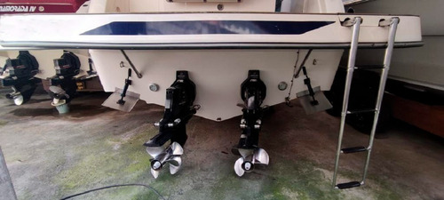 Imagem 3 de 10 de Cimitarra 340 2013 2 X Mercruiser 250 Hp 2018 70 Hrs Gas.