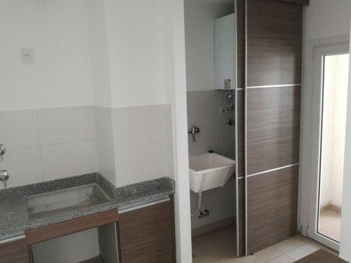 Imagen 10 de 15 de Vendo Excelente Departamento 2 Dormitorios. Con Quincho Y Piscina. Cochera