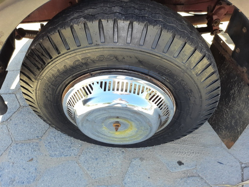 Imagem 12 de 13 de M. Benz L 1113 Carroceria