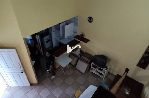 Imagem 9 de 14 de Casa Com Mezanino 900 Metros Da Praia