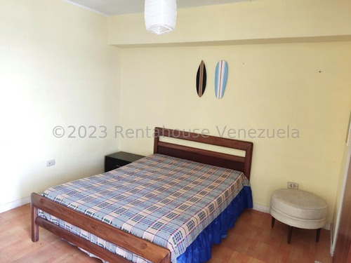 Imagen 9 de 30 de Apartamento En Venta En Av Pedro Leon Torres Barquisimeto De 125 Mts Con Una Excelente Distribución Entre 4 Habitaciones, 3 Baños, Cocina, Comedor, Sala Y Área De Balcón Gabriela C.