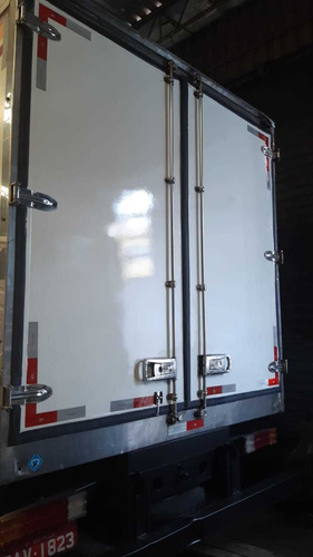 Mercedes Benz Acello 915c 2008 Baú Frigorífico