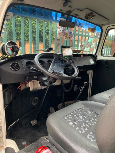 Volkswagen Kombi Luxo