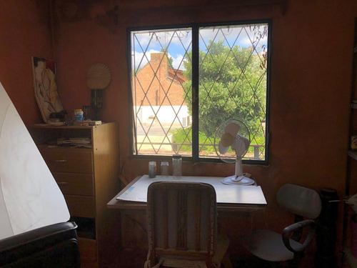 Imagen 15 de 22 de Casa En Venta En Ituzaingo Con Cuatro Dormitorios
