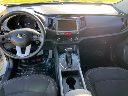 Imagen 7 de 11 de Kia Sportage 2.0 4x2