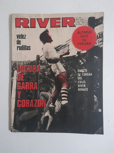 Revista River 1435 Metropolitano 1972 Velez 2 River 3