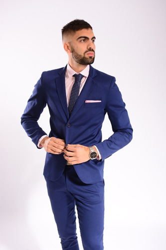 Imagen 5 de 6 de Traje Azul Marino Entallado