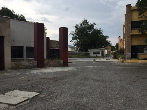 Imagen 1 de 8 de Terreno De Aprox 7,000 M2 Por Blvd. Venustiano Carranza