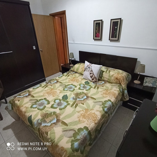 Imagen 4 de 14 de Venta Casa, Bella Italia, 1 Dormitorio, Garaje Y Jardín.
