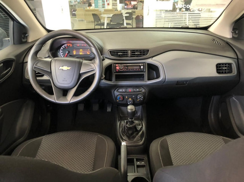 Imagem 10 de 13 de Chevrolet Onix Hatch 1.0 4p Flex Joy