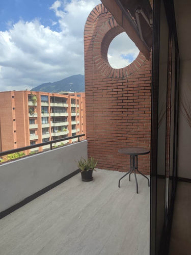 Imagen 4 de 23 de Alquilo Magnifico Ph Triple 240 M2 En Campo Alegre.