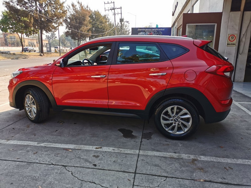 Hyundai Tucson Limited 7230