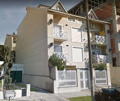Imagen 1 de 6 de Departamento En Venta, Alberdi 164 Entre Italia Y Don Bosco, Belén De Escobar