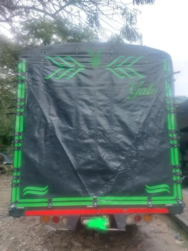 Camion Con Motor De Nkr Modelo 2012 Sin Restricciones