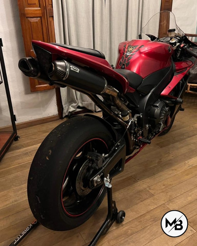 Imagen 13 de 25 de Yamaha R1 2007