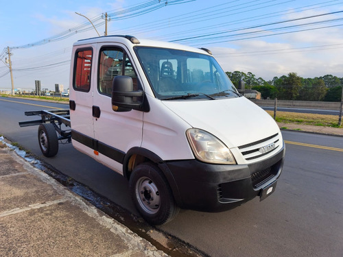 Iveco Daily 35s14 Cab.dupla Chassi 2012- Covelp Americana