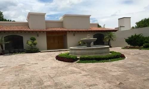 Hermosa Residencia Exclusiva, La Mejor De Su Tipo En Jurica,