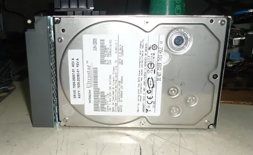 Hd Hitachi 1tb 7200rmp Pn 0a35772 Hua721010kla330 | MercadoLivre