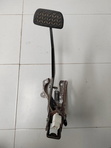 Pedal De Freno 1.5 Toyota Yaris 2010-2016 Automático 