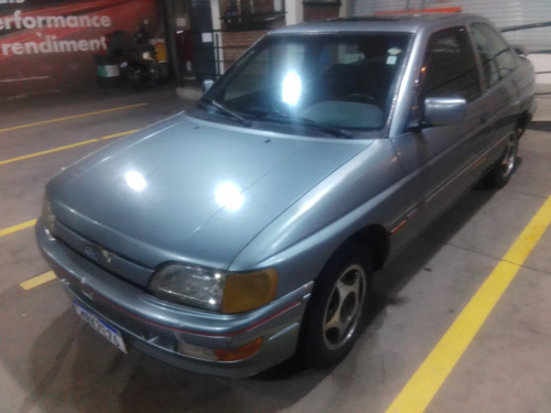 Escort Xr3 2.0i