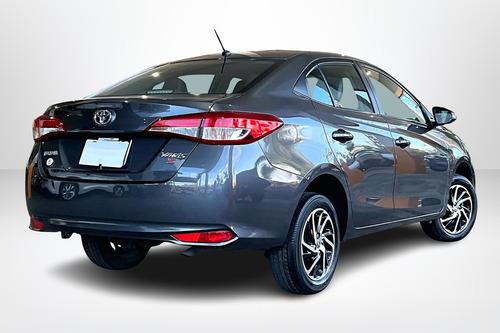 Toyota Yaris 2021
