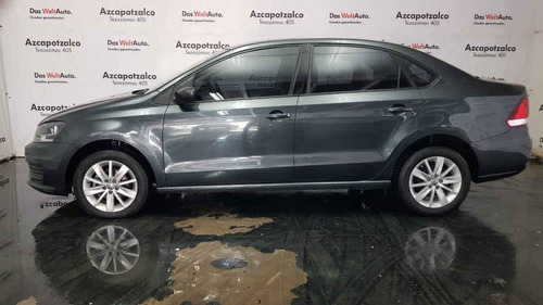 Imagen 6 de 15 de Volkswagen Vento 2019 4p Starline L4/1.6 Aut
