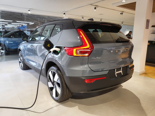 Volvo XC40 P8 RECHARGE TWIN ELECTRIC ULTIMATE AWD