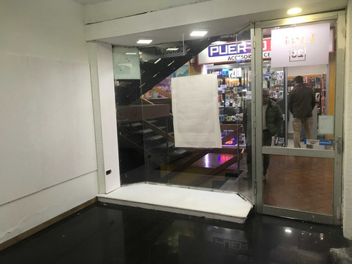 Arriendo De Local En Galeria En Puerto Montt (83614)