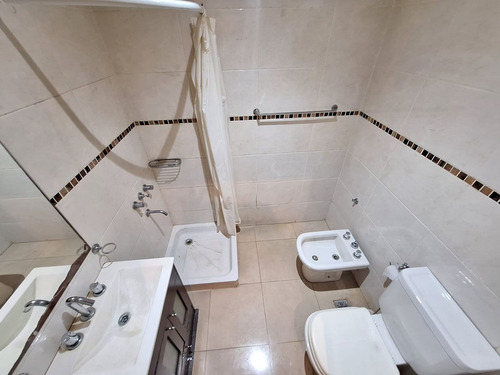 Vende Departamento Monoambiente Padua Pileta