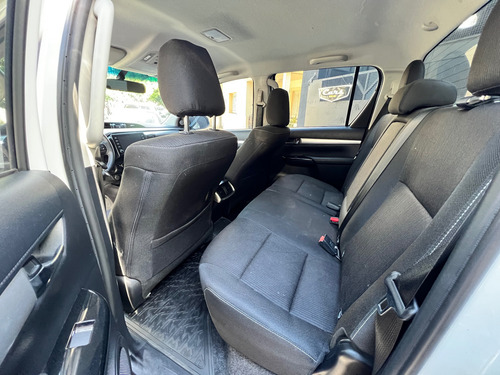 Toyota Hilux Pick-Up 2.8 Cd Srv 204Cv 4X4 At