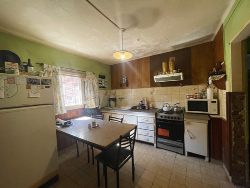 Casa Antigua A Remodelar - Bº San Cayetano - Luján