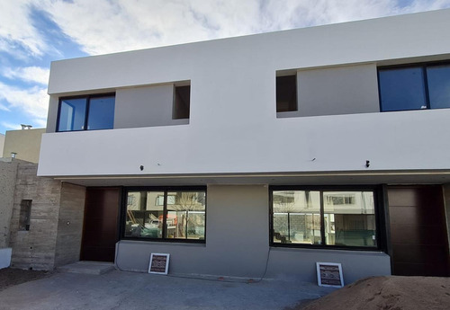 Imagen 2 de 23 de Casa - Duplex Chacra Del Norte