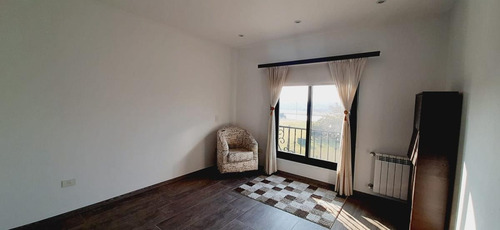 Imagen 26 de 30 de Excelente Propiedad En Venta. Amb. Lote Interno. Gran Jardín. San Francisco. Villanueva.