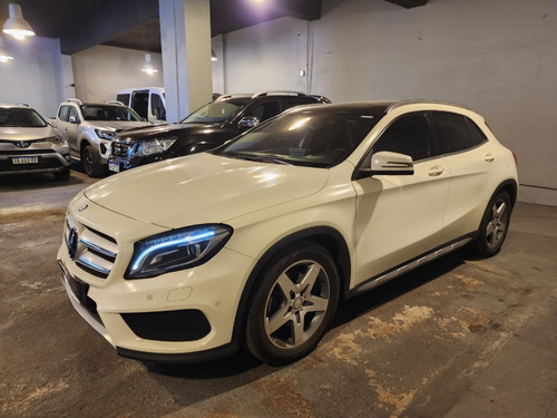 Mercedes-Benz Clase GLA 1.6 Gla250 Amg-line 211cv