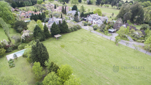 Lote De 1.965,00 M² En Venta En Martindale - Teresa Urdapilleta Propiedades