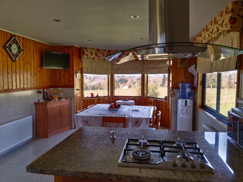 Parcela Con Casa, 4 Dorm Y 4 Baños, Huellanto, Gorbea