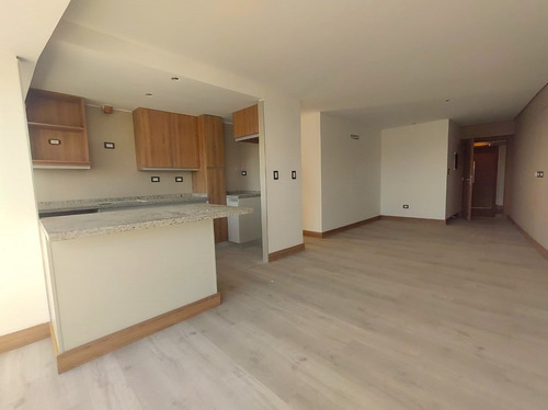 Greenwood Vende Excepcional Departamento En Piso 8 En La Inigualable Torre Leloir, Distincion En Lo Alto De Mendoza.