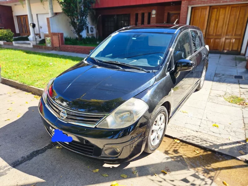 Nissan Tiida 1.8 Tekna