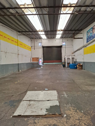 Bodega En Renta De 200 M2, Colonia Santo Domingo