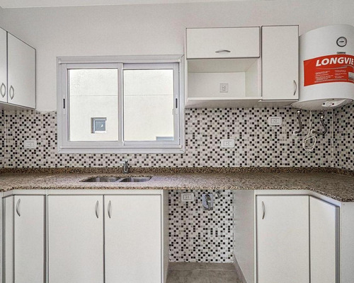 En Venta Monoambiente Con Balcón En Morón Clamaco Sa