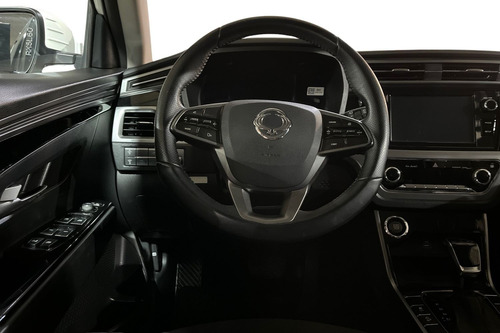 SsangYong Korando 1.5 LIMITED 6AB AT