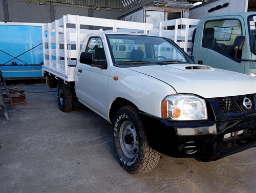 Nissan NP300 2.5 Tdi Chasis Ac 4x2 Mt